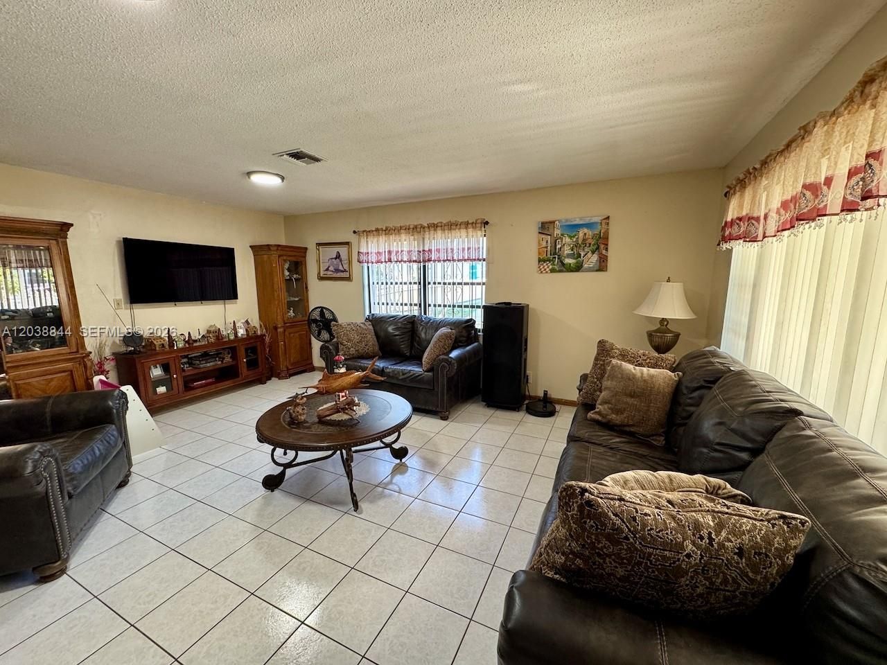 15940 NW 37th Pl , Miami Gardens, FL 33054 Photo