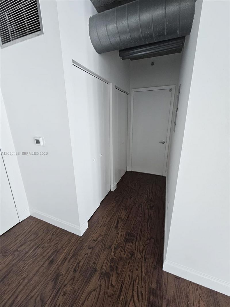 690 SW 1st Ct, Unit 1130, Miami, FL 33130 Photo