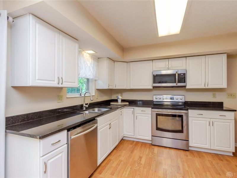 2593 Lantz Road, Beavercreek, OH 45434 Photo 21