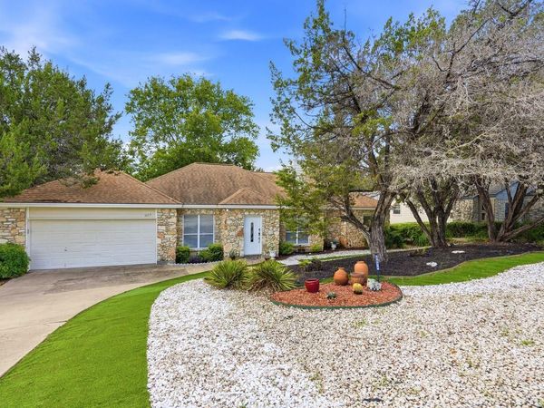 267 Mooring CIR, Unit A, Lakeway, TX 78734