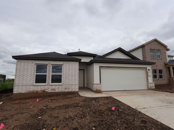 10100 Majestic Hawk WAY, Buda, TX 78610