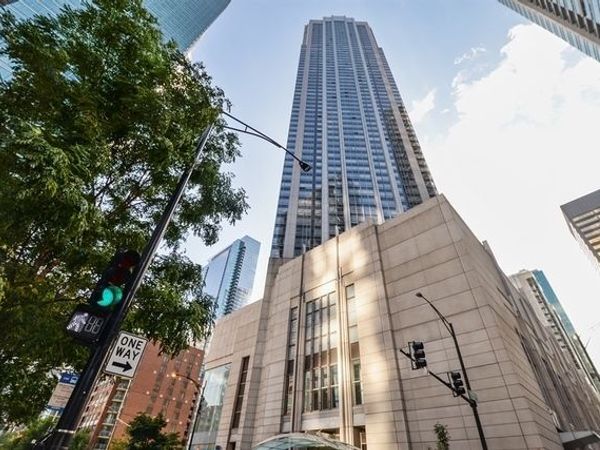 512 N MCCLURG Court, Unit 2910, Chicago, IL 60611