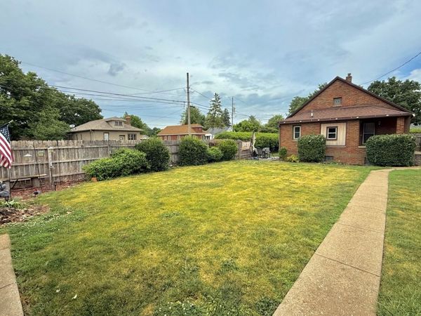127 N Kenosha Avenue , Oglesby, IL 61348