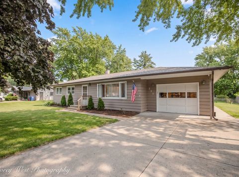Main Photo