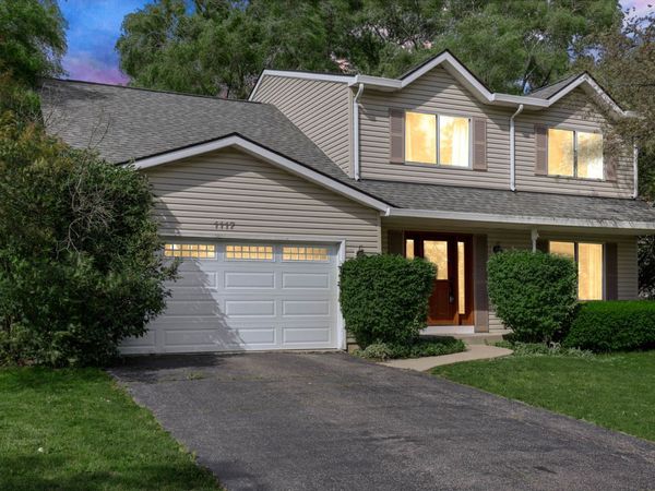 1117 Wishing Well Lane , Naperville, IL 60564