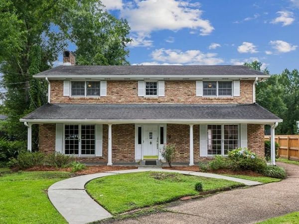 307 MIDWAY Drive , River Ridge, LA 70123