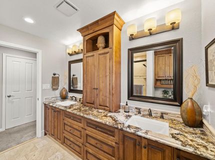 9468 S Wales Way, Elk Grove, CA 95758 Photo