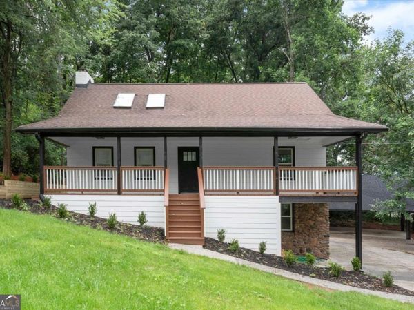 1741 Lucy Drive NW, Kennesaw, GA 30152