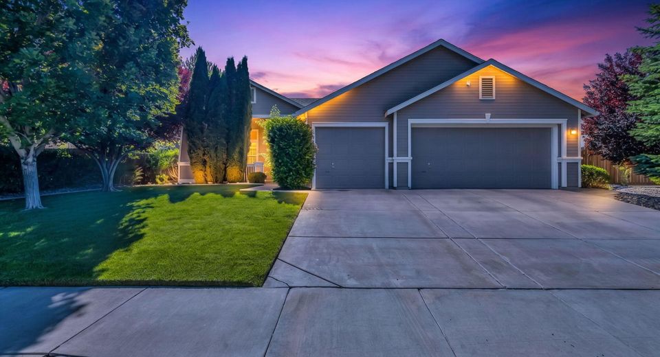 7916 Del Fuego Drive, Sparks, NV 89436 Photo