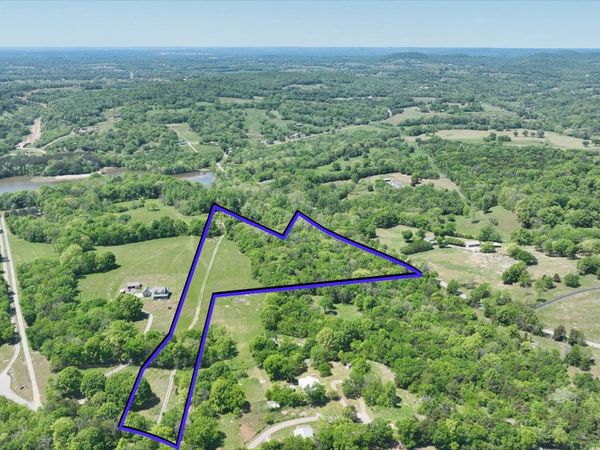 330 Claiborne Ln , Hartsville, TN 37074