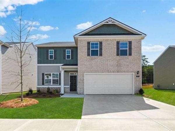 109 White Spruce Way , Newnan, GA 30265