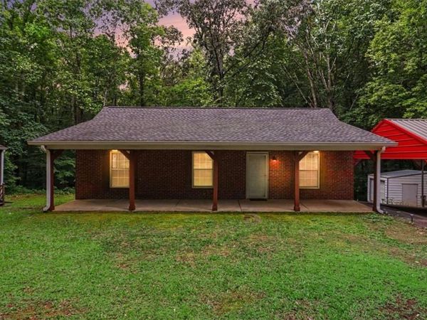 175 Gilley Road , Carrollton, GA 30116