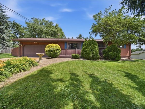 5155 Oakvale Street SW, Canton, OH 44706