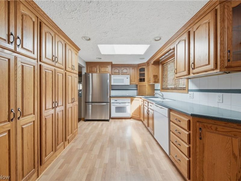 5155 Oakvale Street SW, Canton, OH 44706 Photo 10