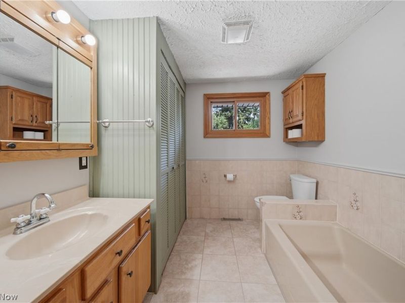 5155 Oakvale Street SW, Canton, OH 44706 Photo 17