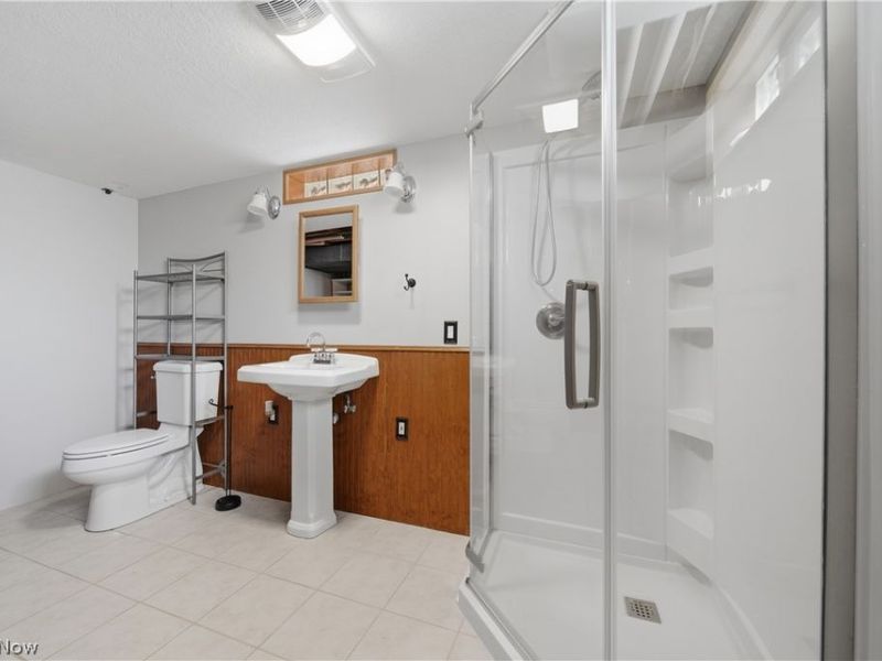 5155 Oakvale Street SW, Canton, OH 44706 Photo 24
