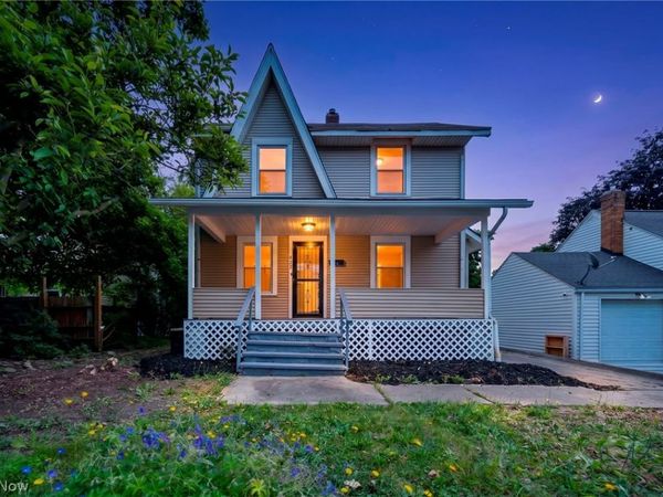 825 Dan Street , Akron, OH 44310