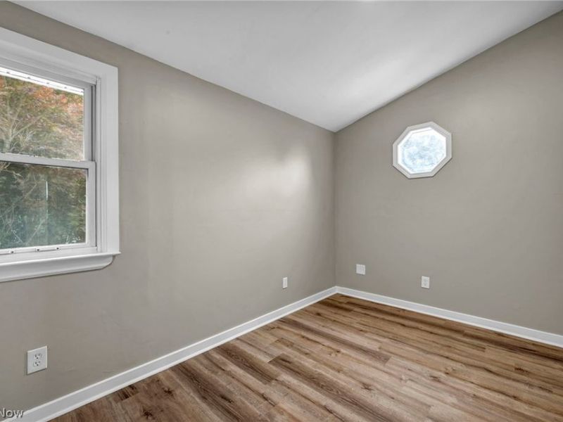 825 Dan Street, Akron, OH 44310 Photo 19
