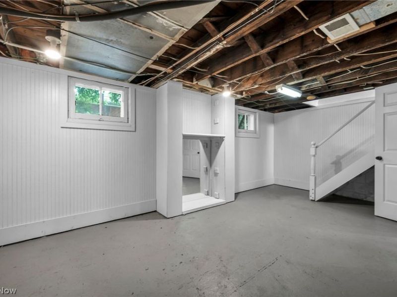 825 Dan Street, Akron, OH 44310 Photo 34