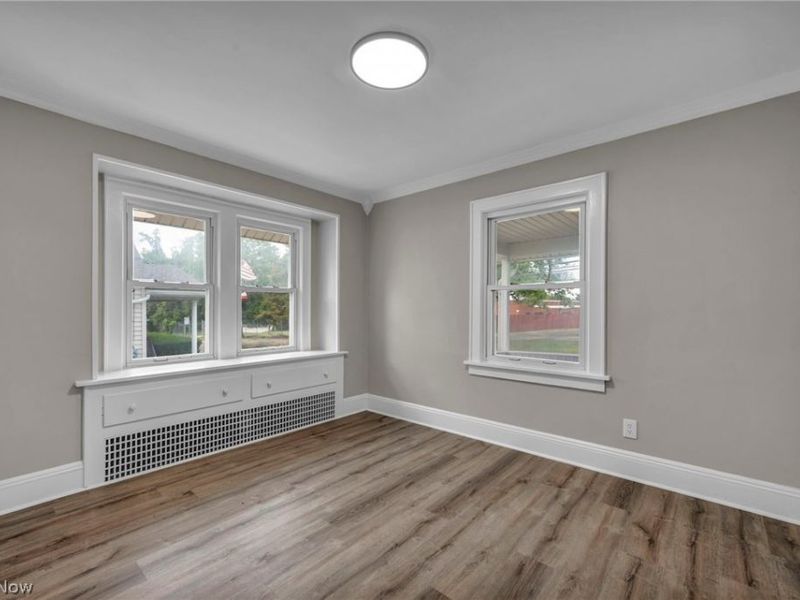 825 Dan Street, Akron, OH 44310 Photo 9