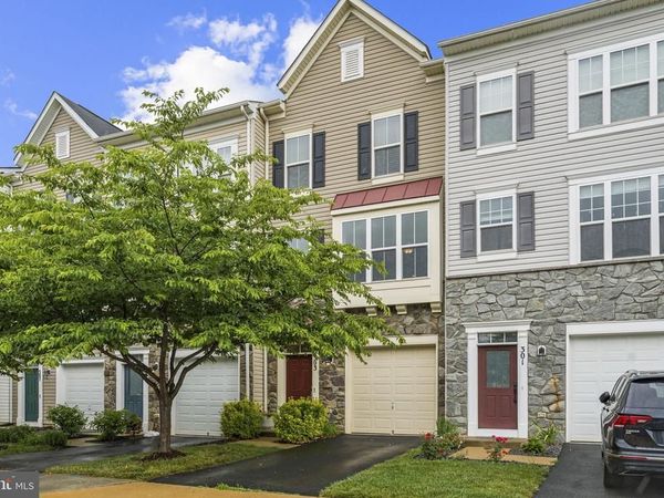 303 MILES HAWK TERRACE, PURCELLVILLE, VA 20132