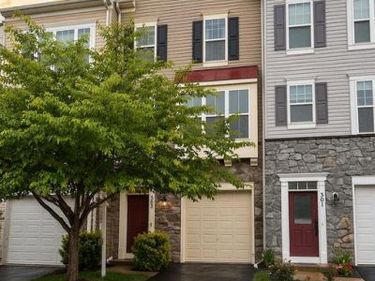 303 MILES HAWK TERRACE, PURCELLVILLE, VA 20132