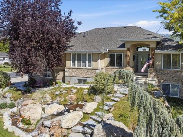 1832 N OLSEN WAY, West Bountiful, UT 84087