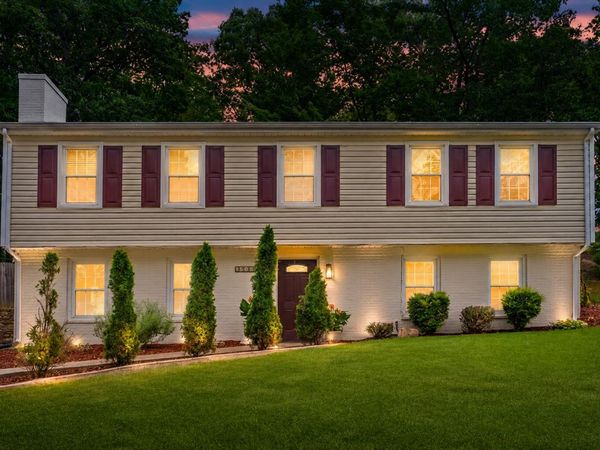 3030 Sedgefield RD SW, Roanoke, VA 24015
