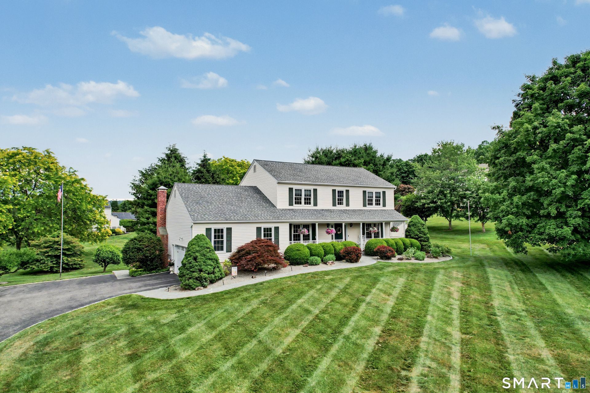 42 Country Farm, New Milford, CT 06776 Main Photo