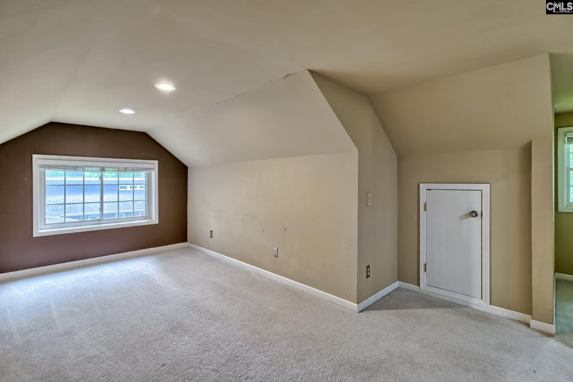 2828 Woodland Hills Street  Photo 27