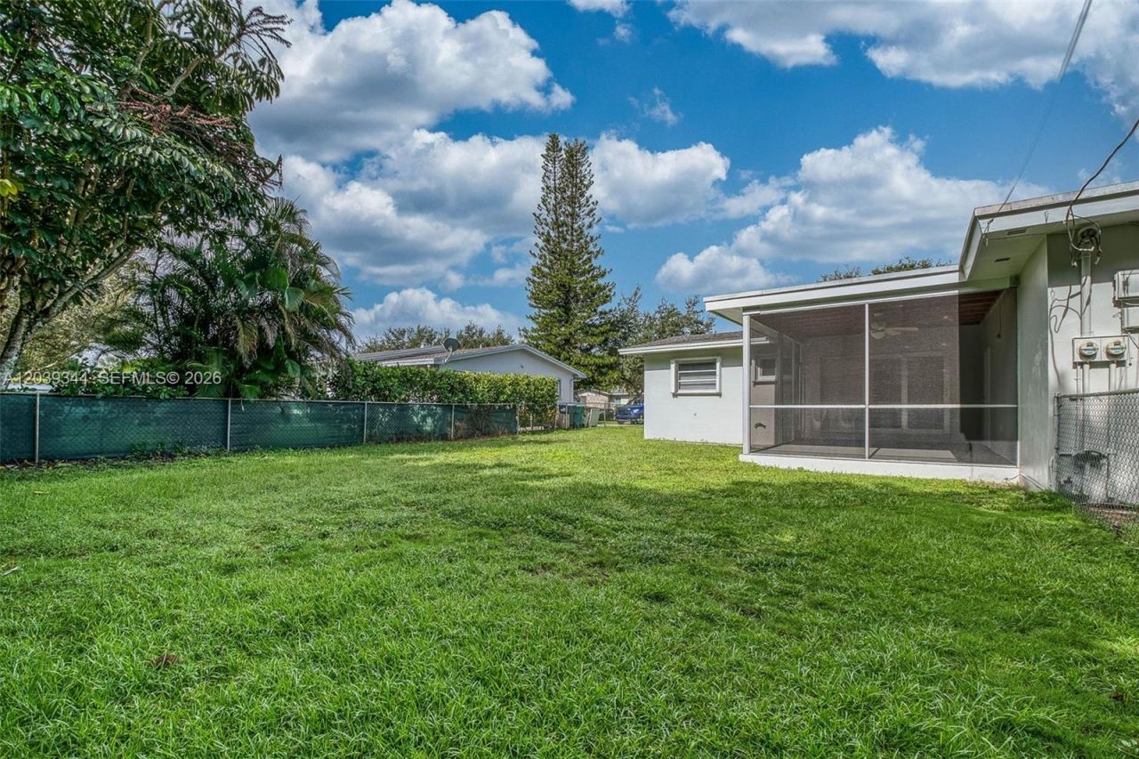 11527 SW 81st Rd , Unit 11527, Pinecrest, FL 33156 Photo