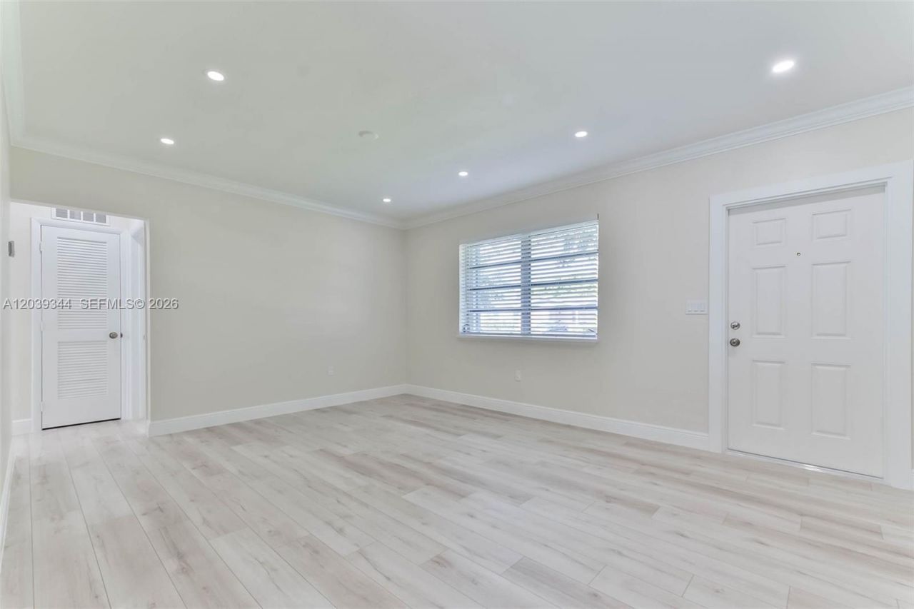 11527 SW 81st Rd , Unit 11527, Pinecrest, FL 33156 Photo