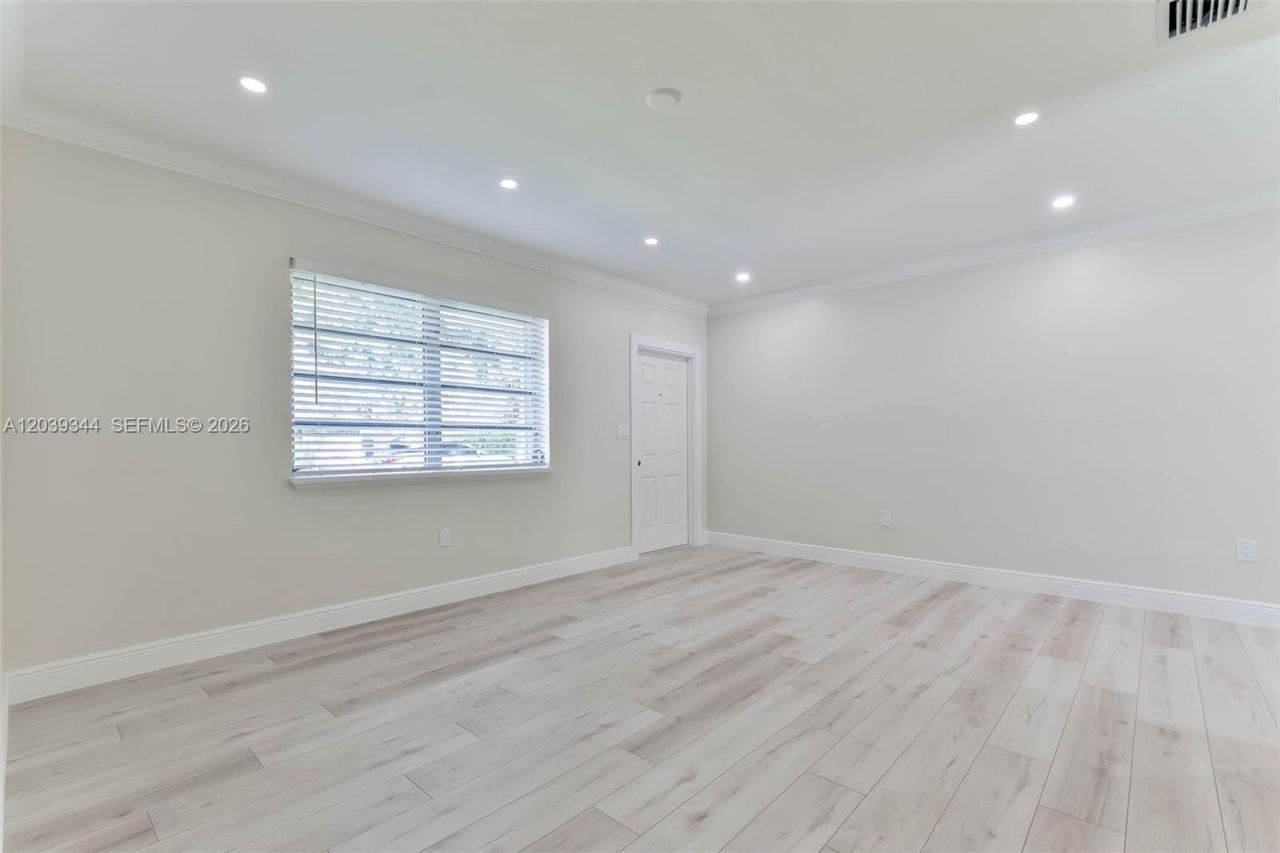 11527 SW 81st Rd , Unit 11527, Pinecrest, FL 33156 Photo