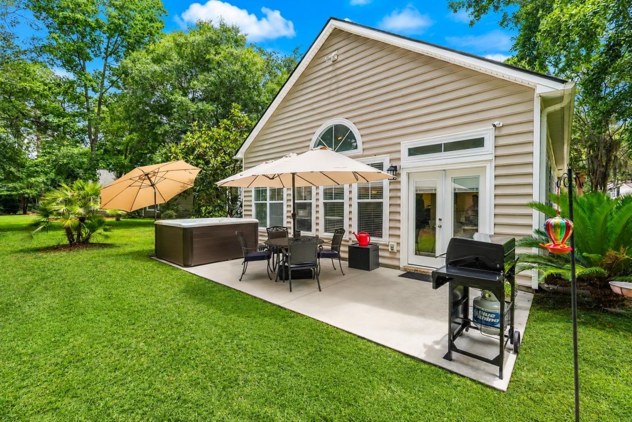 327 Trestle Way Photo 4