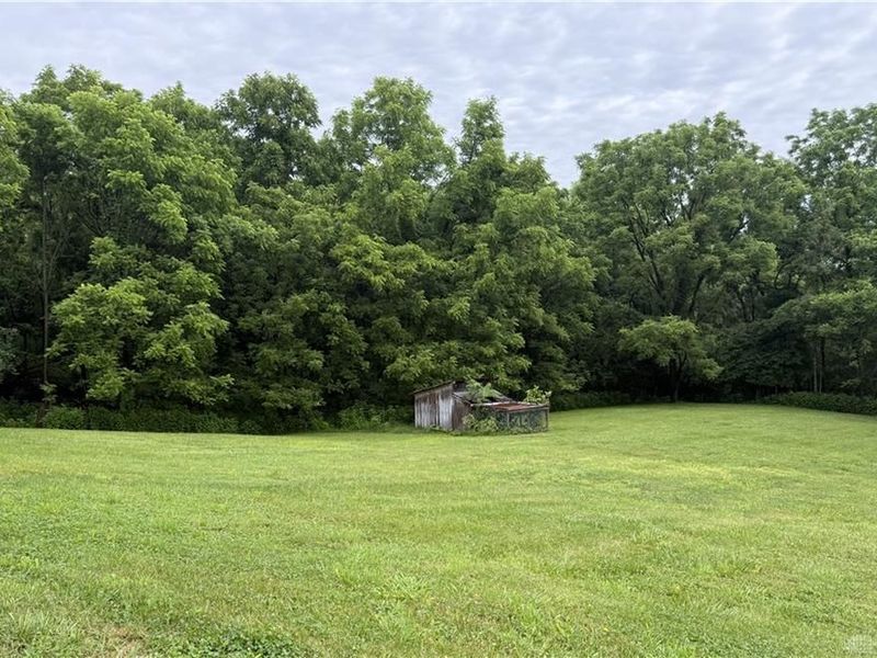 8225 W Prospect Road, Hillsboro, OH 45133 Photo 41