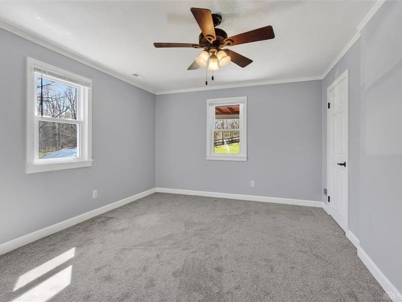 8225 W Prospect Road, Hillsboro, OH 45133 Photo 5