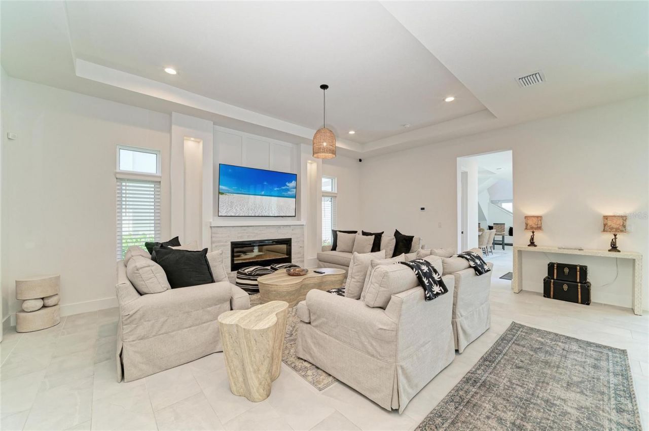 5935 Cat Claw Lane, Bradenton, FL 34210 Photo