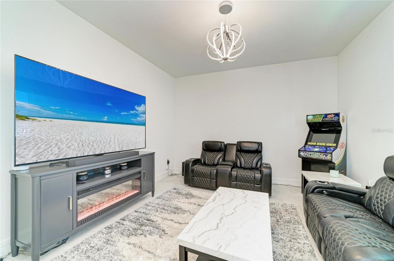 5935 Cat Claw Lane, Bradenton, FL 34210 Photo