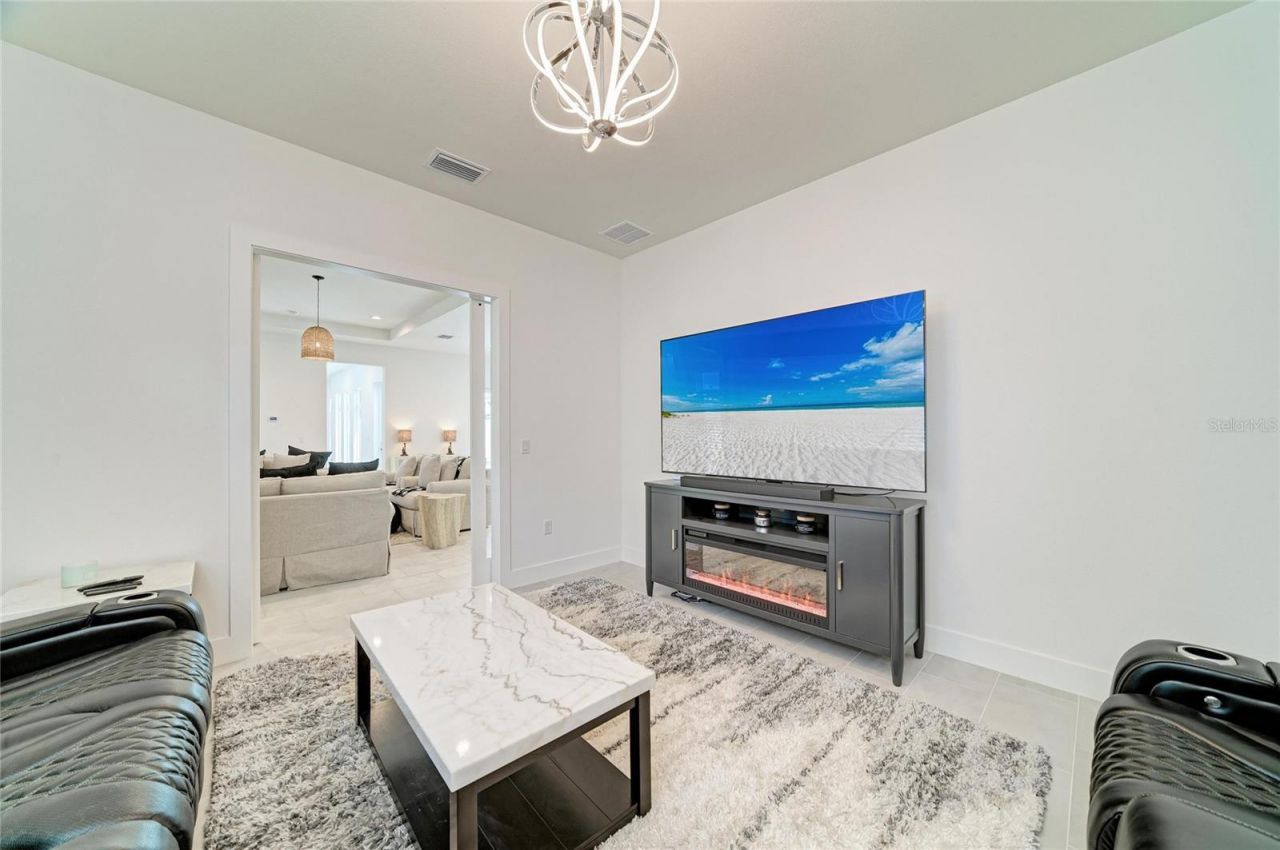 5935 Cat Claw Lane, Bradenton, FL 34210 Photo