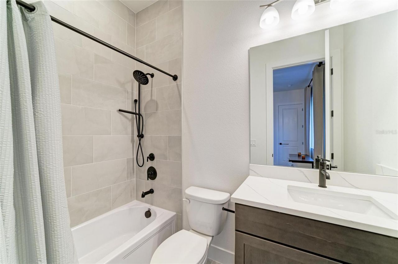 5935 Cat Claw Lane, Bradenton, FL 34210 Photo