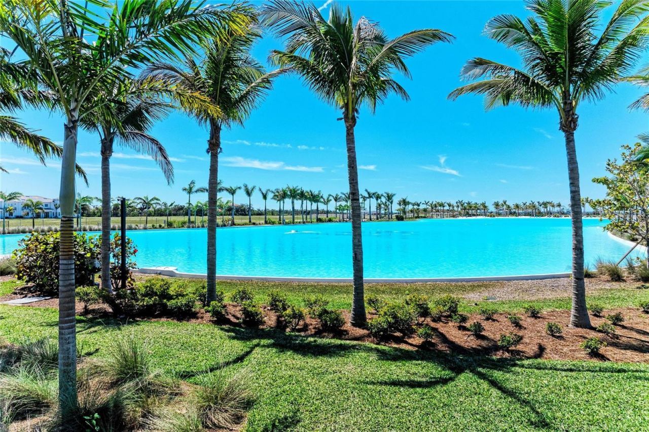 5935 Cat Claw Lane, Bradenton, FL 34210 Photo