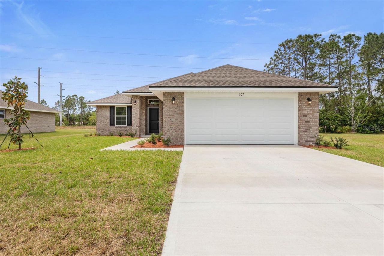 14 Sleeping Beauty Place , Palm Coast, FL 32164 Main Photo