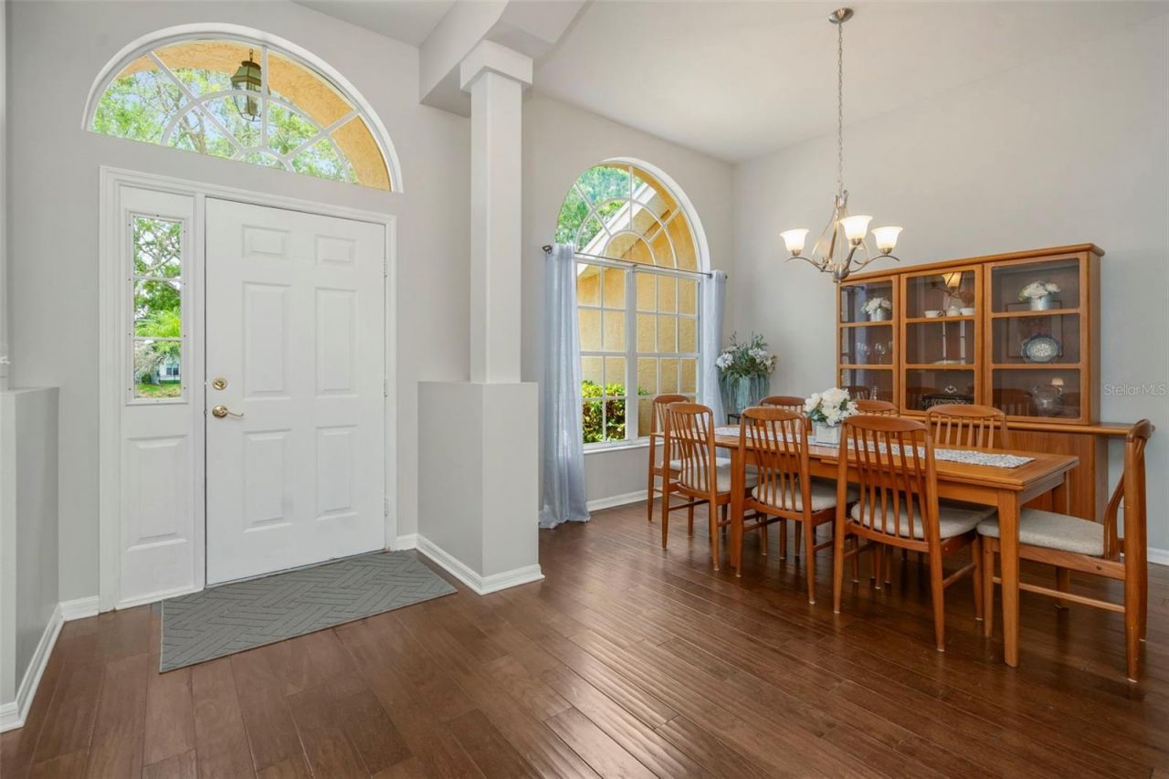 5633 Glencrest Boulevard, Tampa, FL 33625 Photo
