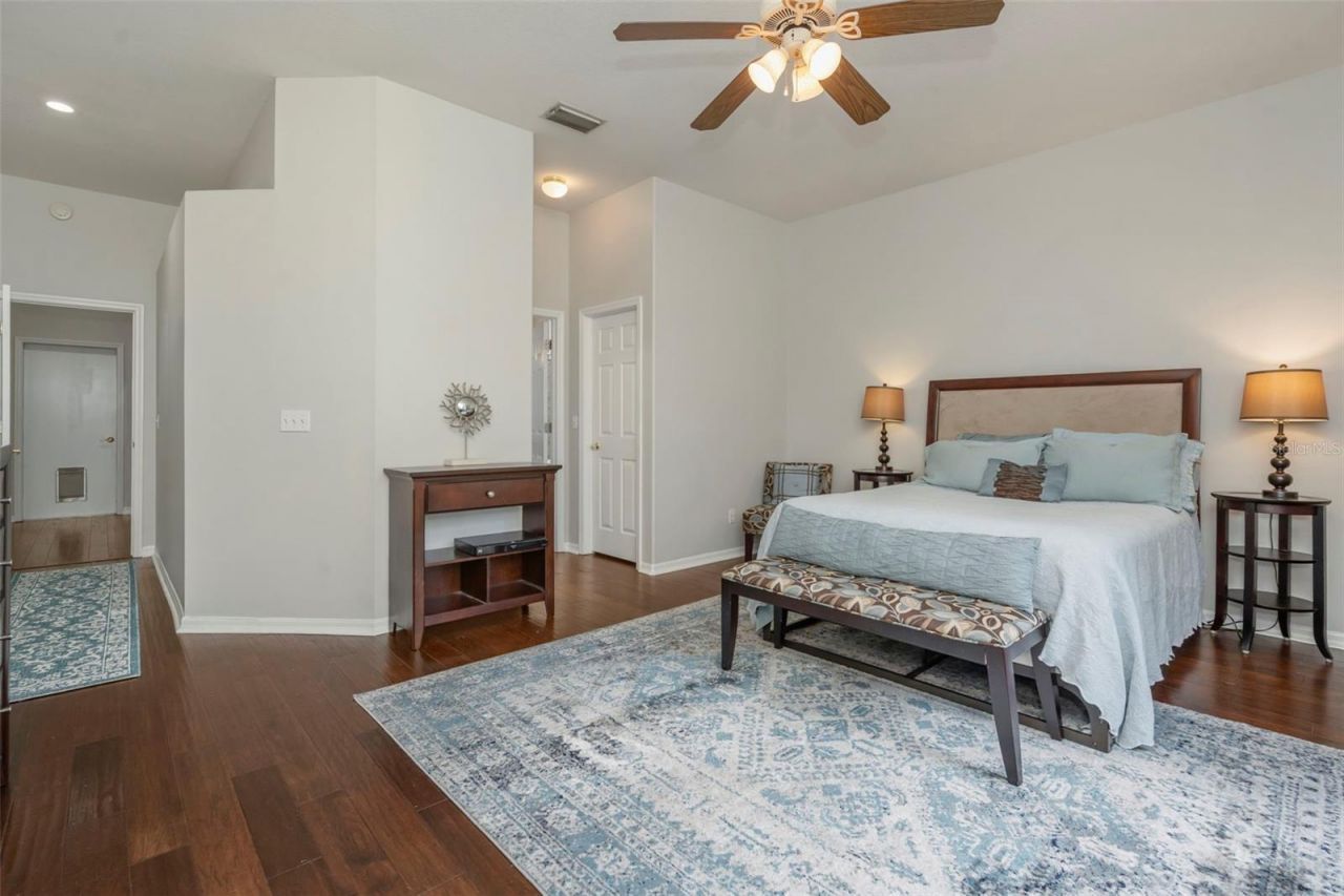 5633 Glencrest Boulevard, Tampa, FL 33625 Photo