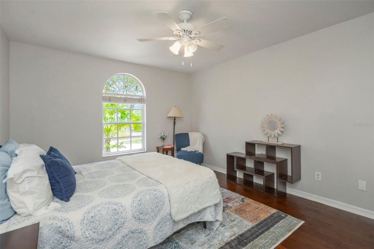 5633 Glencrest Boulevard, Tampa, FL 33625 Photo
