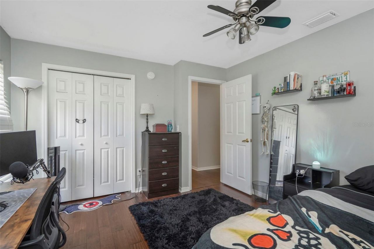 5633 Glencrest Boulevard, Tampa, FL 33625 Photo