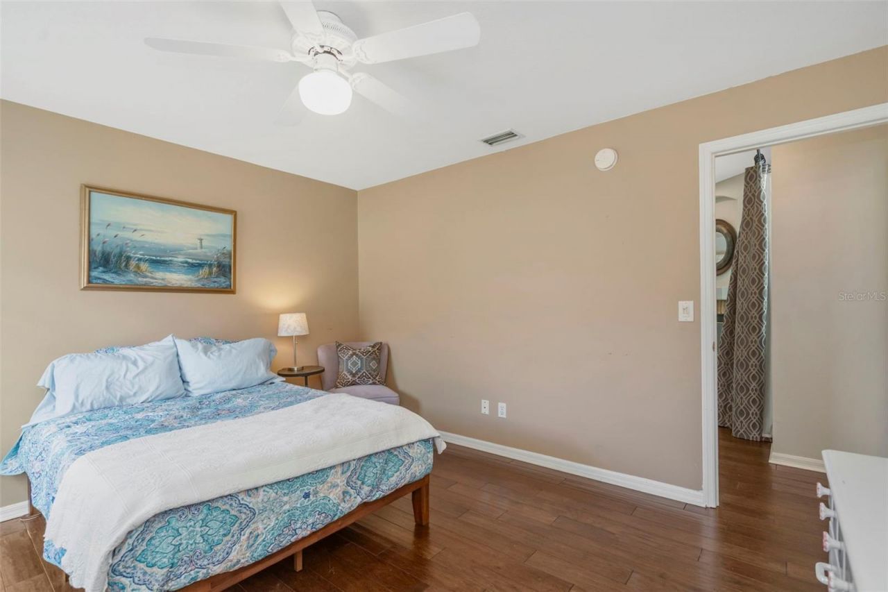 5633 Glencrest Boulevard, Tampa, FL 33625 Photo