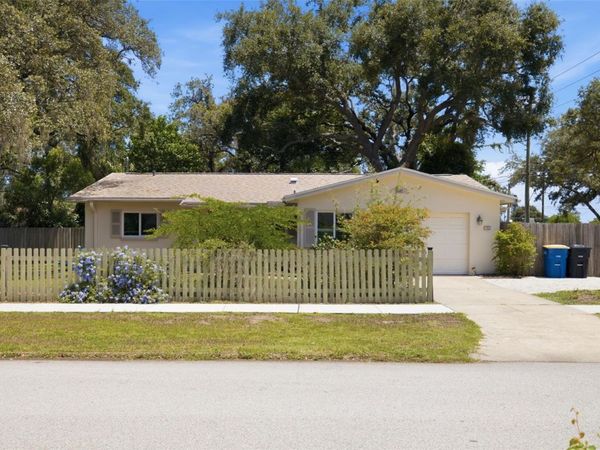 1282 PALM STREET , CLEARWATER, FL 33755