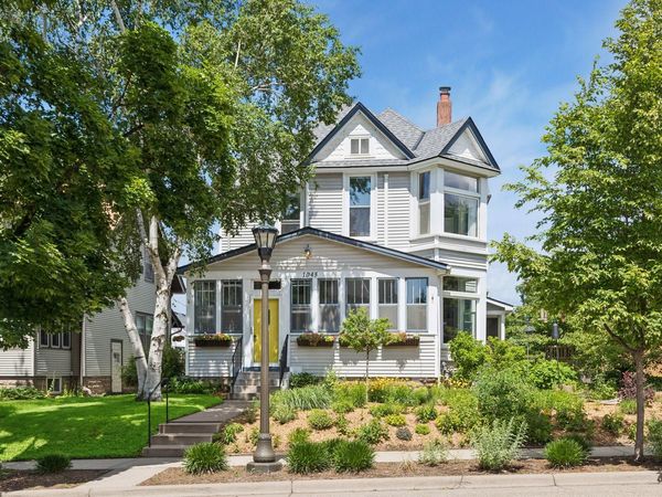 1045 Van Slyke Avenue, Saint Paul, MN 55103