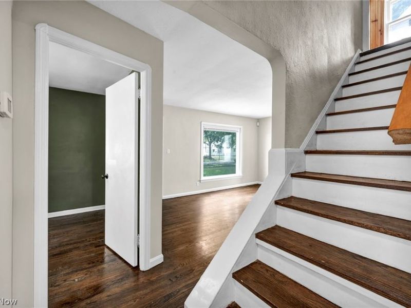 18401 Parkmount Avenue , Cleveland, OH 44135 Photo 15